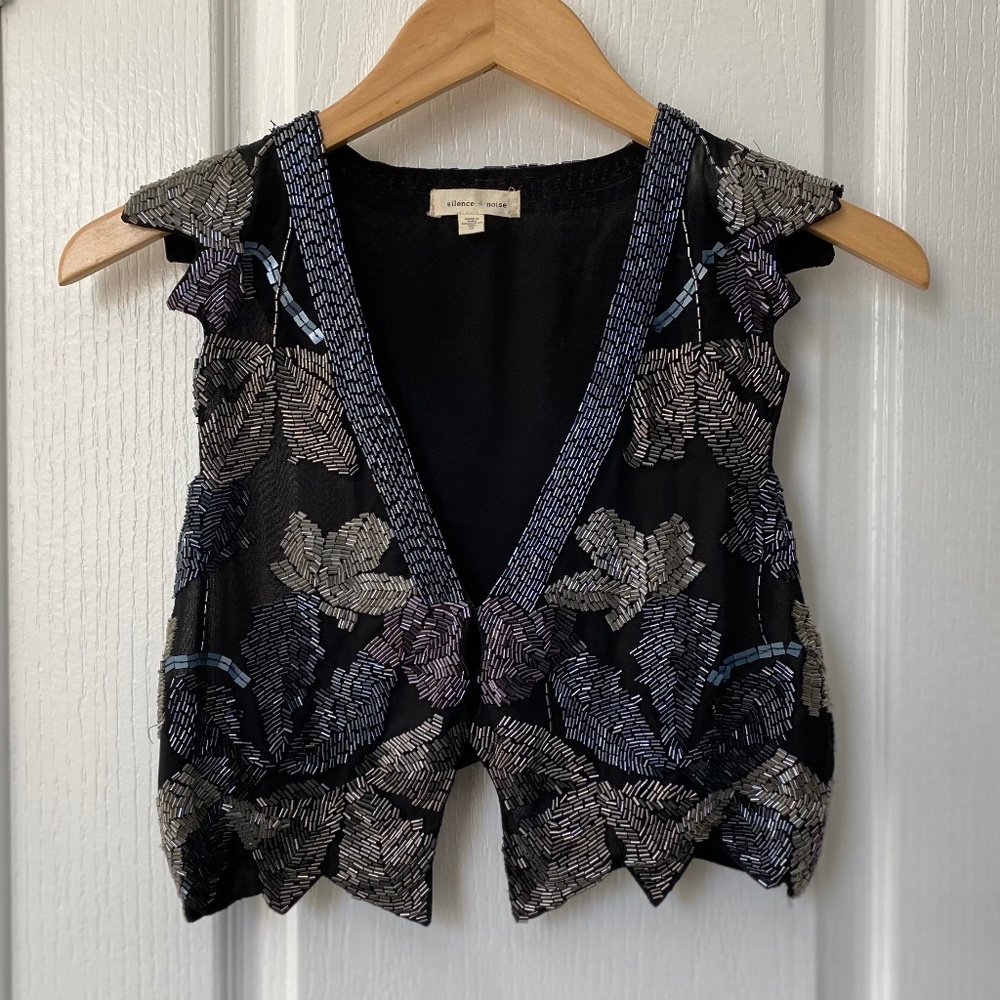 SILENCE AND NOISE VEST - URBAN OUTFITTERS